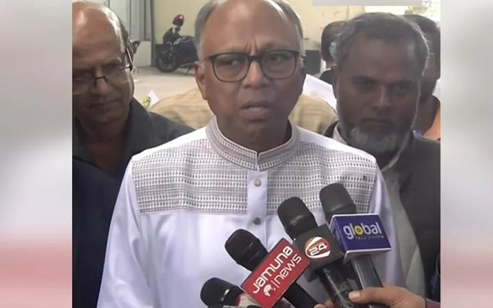 হাসিনার বিরুদ্ধে গণহত্যার মামলা করুন, হেফাজতের মহাসমাবেশে মাহমুদুর রহমানের আহ্বান